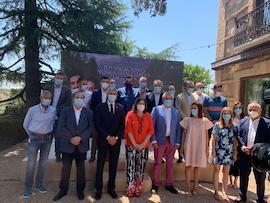 Presentación campaña turística Tus vacaciones nunca han estado tan cerca Presentación campaña turística Tus vacaciones nunca han estado tan cerca